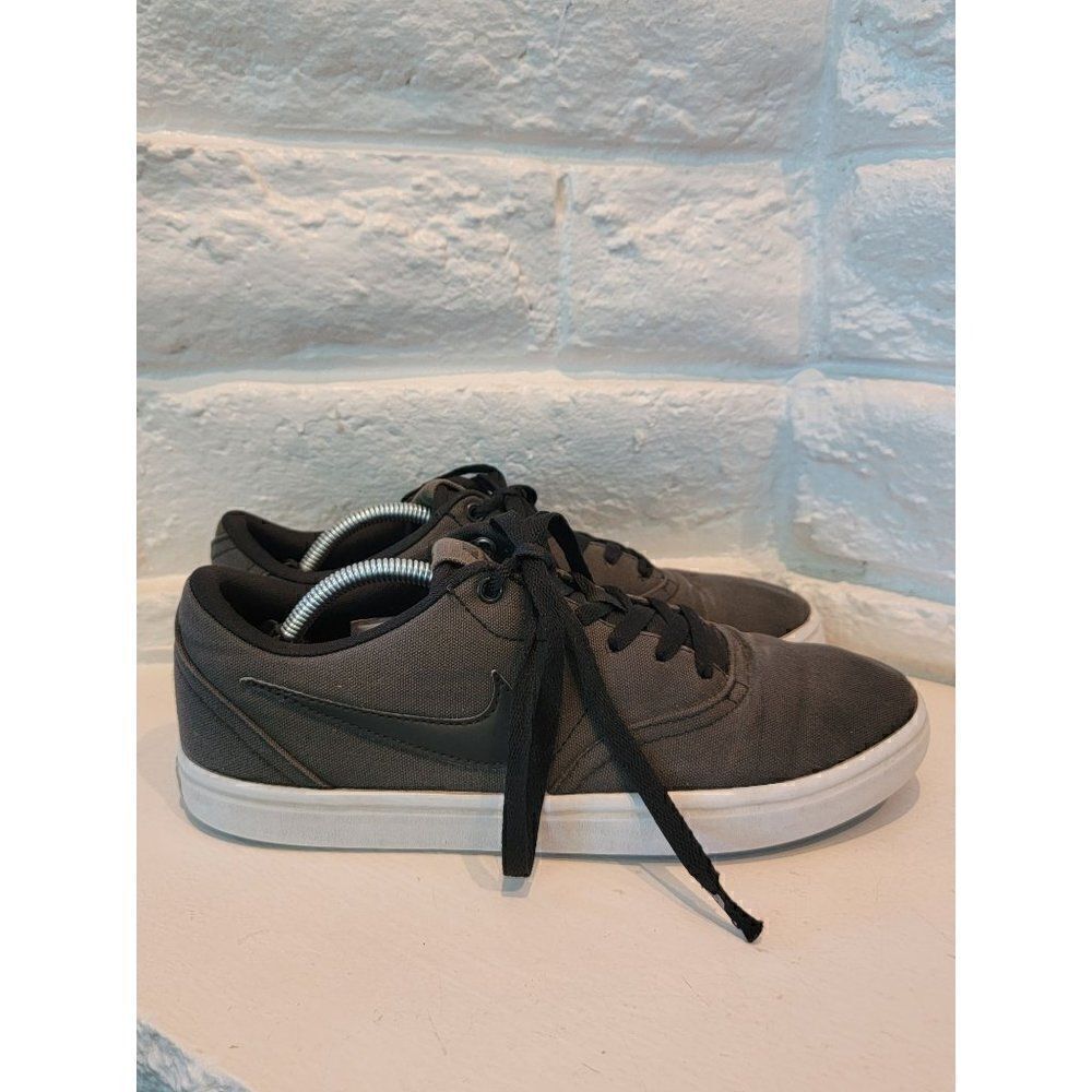 Nike Mens Sb Check Solarsoft Skate Shoes Gray Black 844493-003 Low Top 8.5